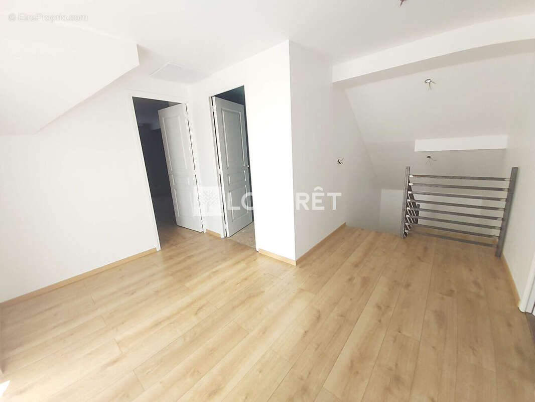 Maison à VILLEMOMBLE