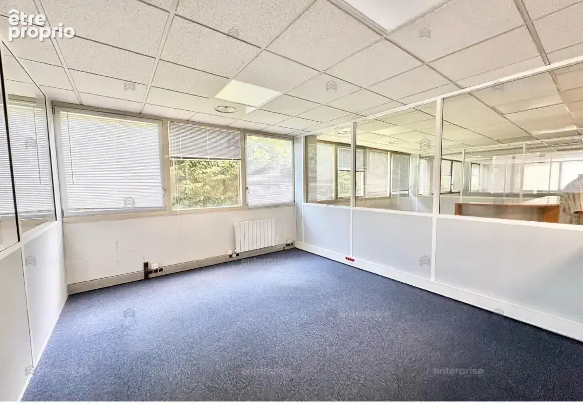 Commerce 735 m² à vendre à Bois-Guillaume (76230) - photo 3