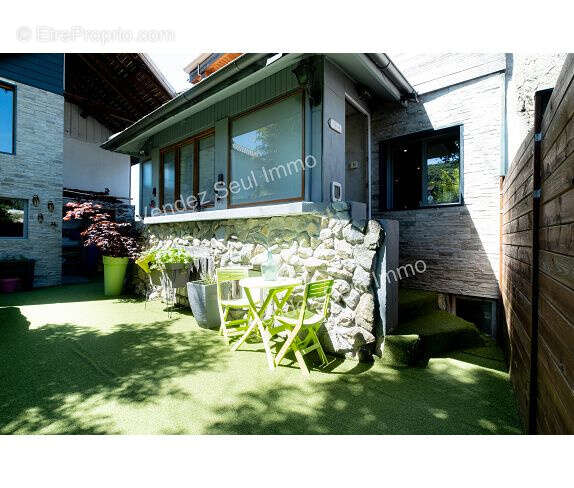 Maison à NEUVECELLE