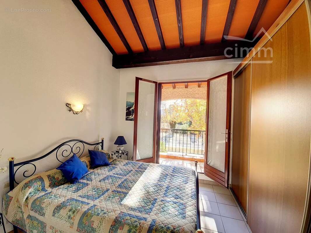 Maison à SAINT-CYPRIEN