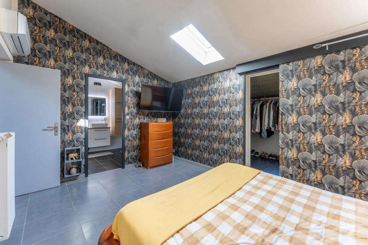 Maison à GUJAN-MESTRAS