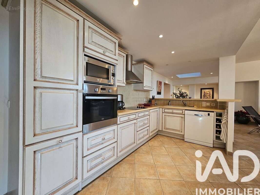 Photo 2 - Appartement à LA CADIERE-D'AZUR