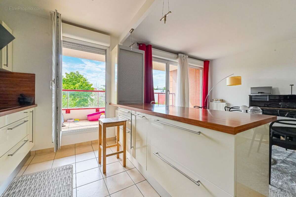 Appartement 91 m² à Creteil  - photo 7