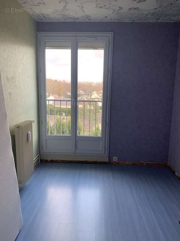 Maison à BRUYERES-LE-CHATEL