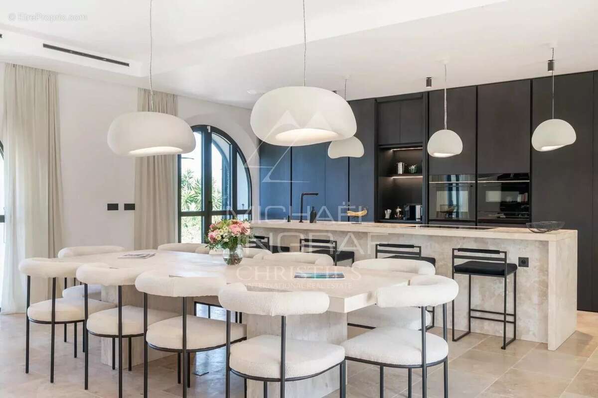 Maison à ANTIBES