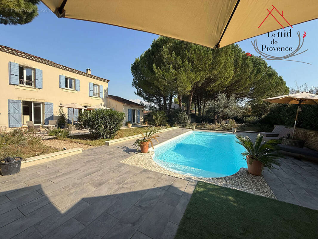 Nouveaute à robion  villa avec piscine sur beau terrain - photo 3