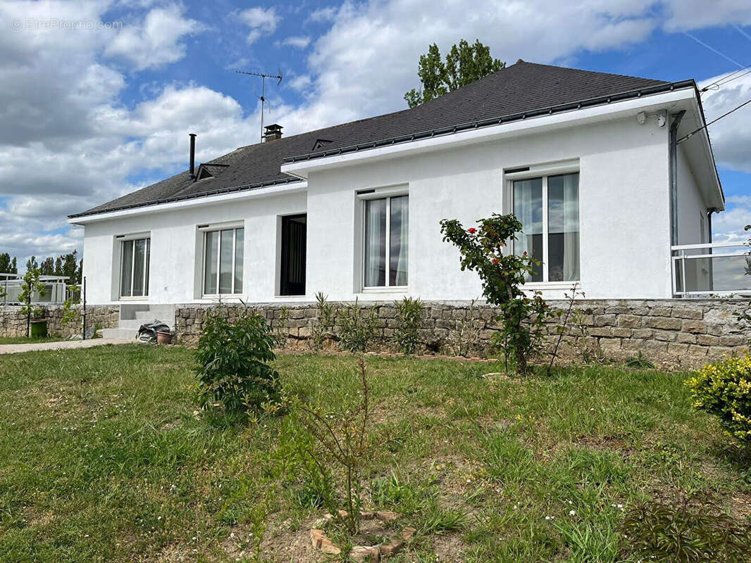 Maison à SAINT-MATHURIN-SUR-LOIRE