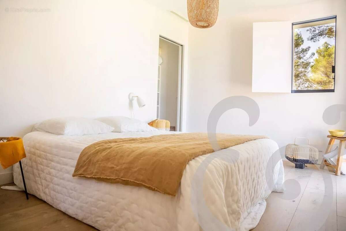 Maison à EYGALIERES