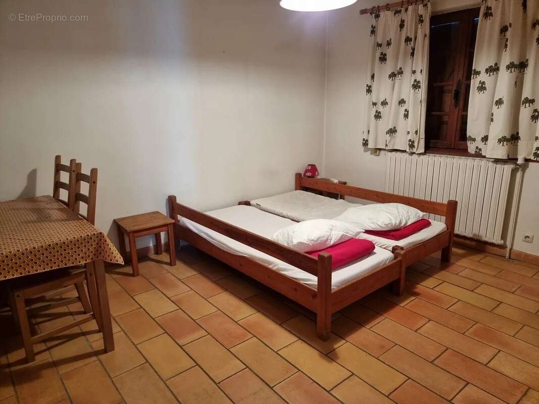 Maison à LA SALLE-LES-ALPES