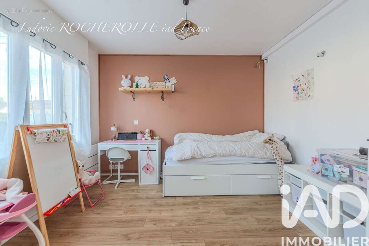 Photo 3 - Maison à MORANGIS