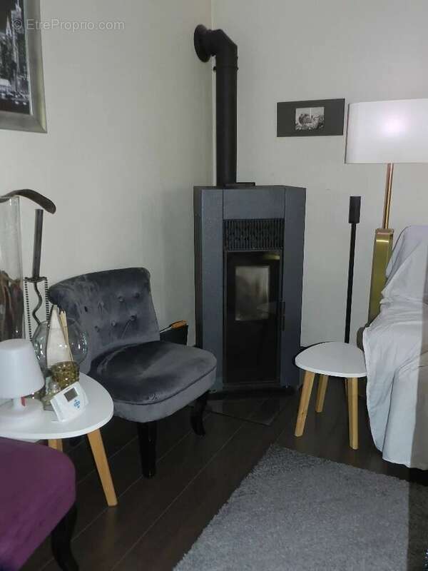 Maison à SAINT-PIERRE-SUR-DIVES