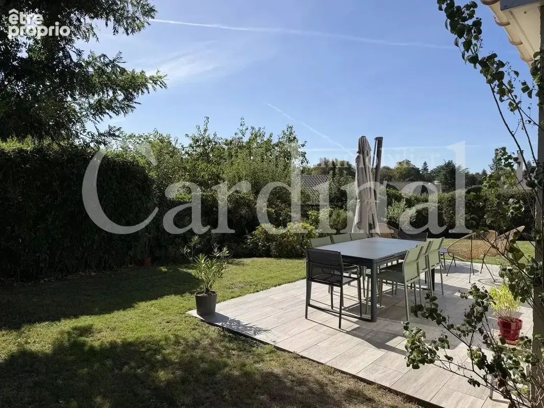 Maison familiale entièrement rénovée au cœur d'une résidence privée - photo 4