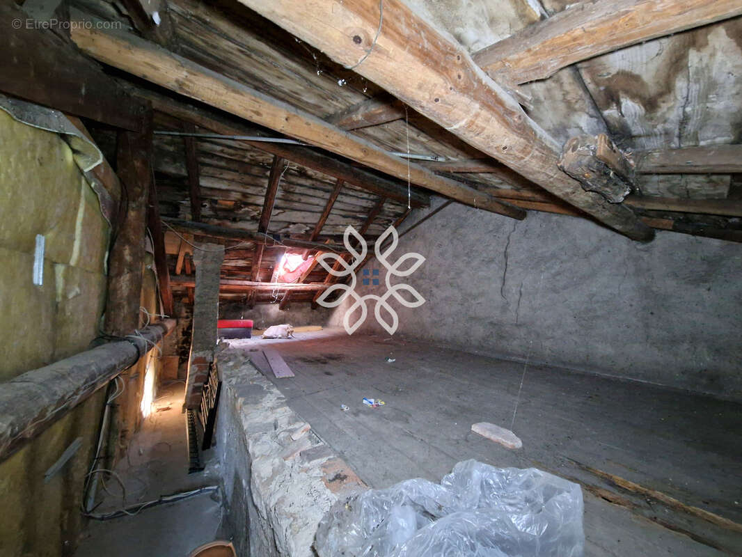 Appartement à PAULHAGUET