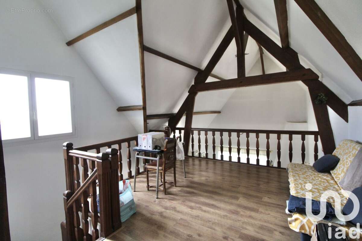 Photo 9 - Maison à VILLENEUVE-SUR-YONNE