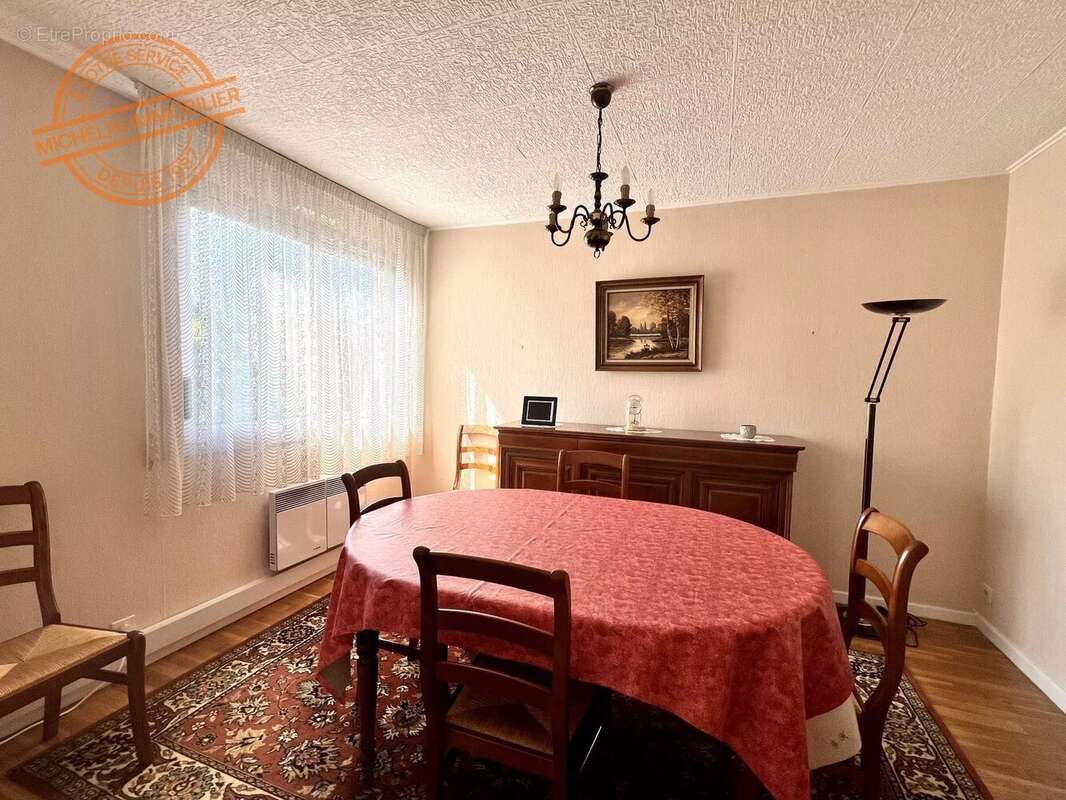 Appartement à CHAMPAGNE-AU-MONT-D'OR