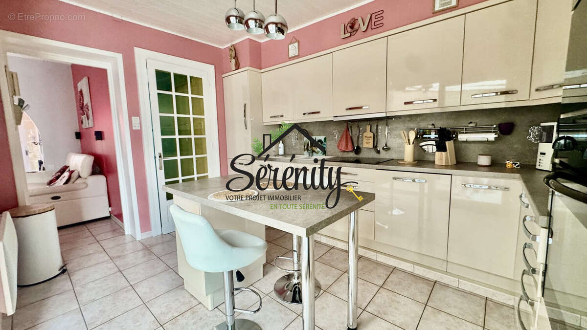 Maison à FONTAINE-AU-PIRE