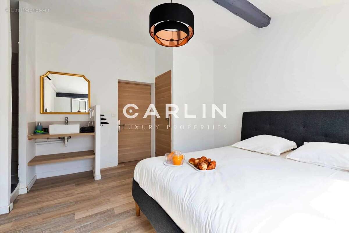 Appartement à SAINT-TROPEZ