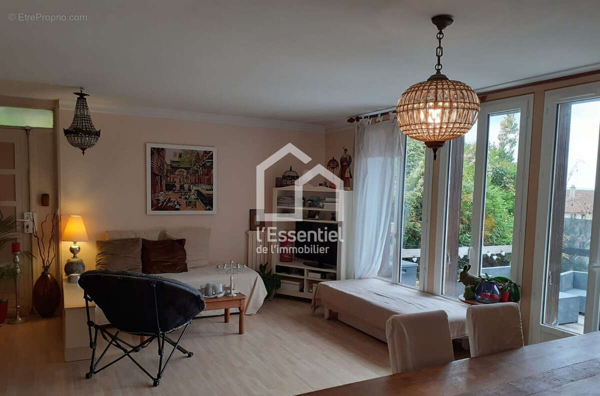 Maison à TRIEL-SUR-SEINE