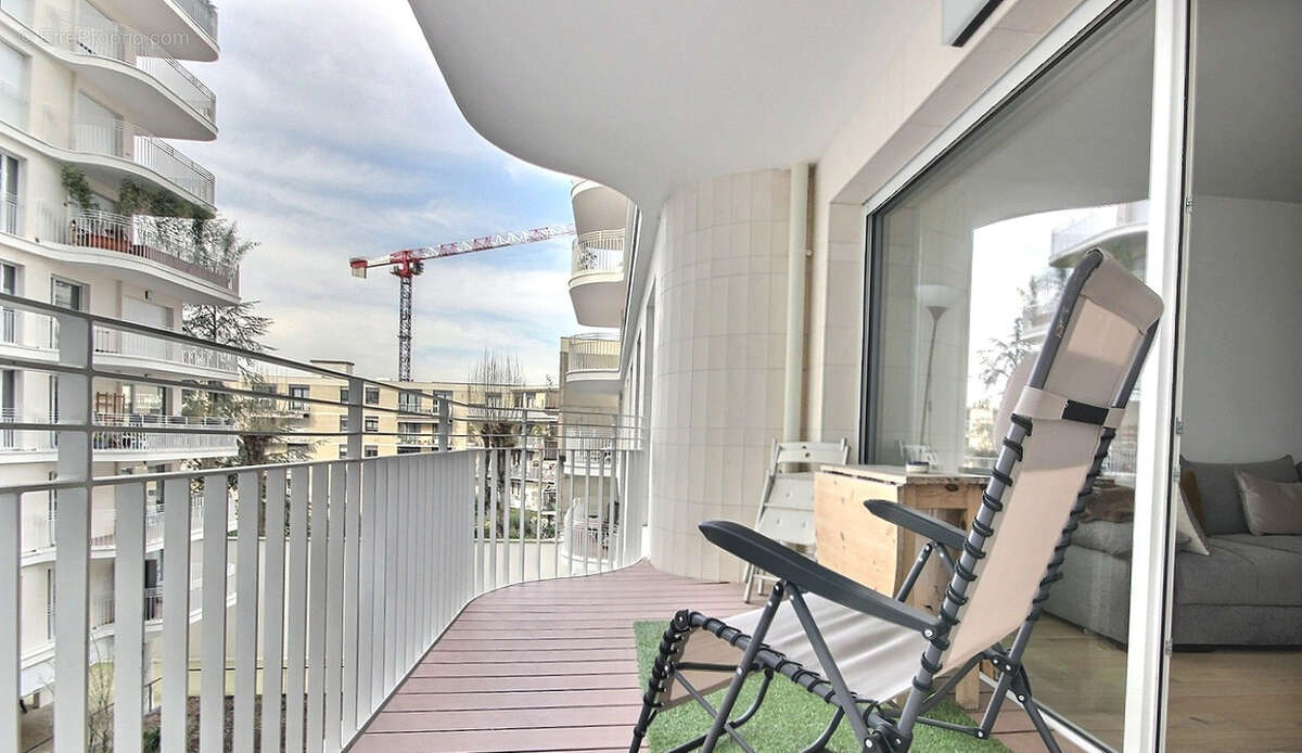 Appartement à CLICHY