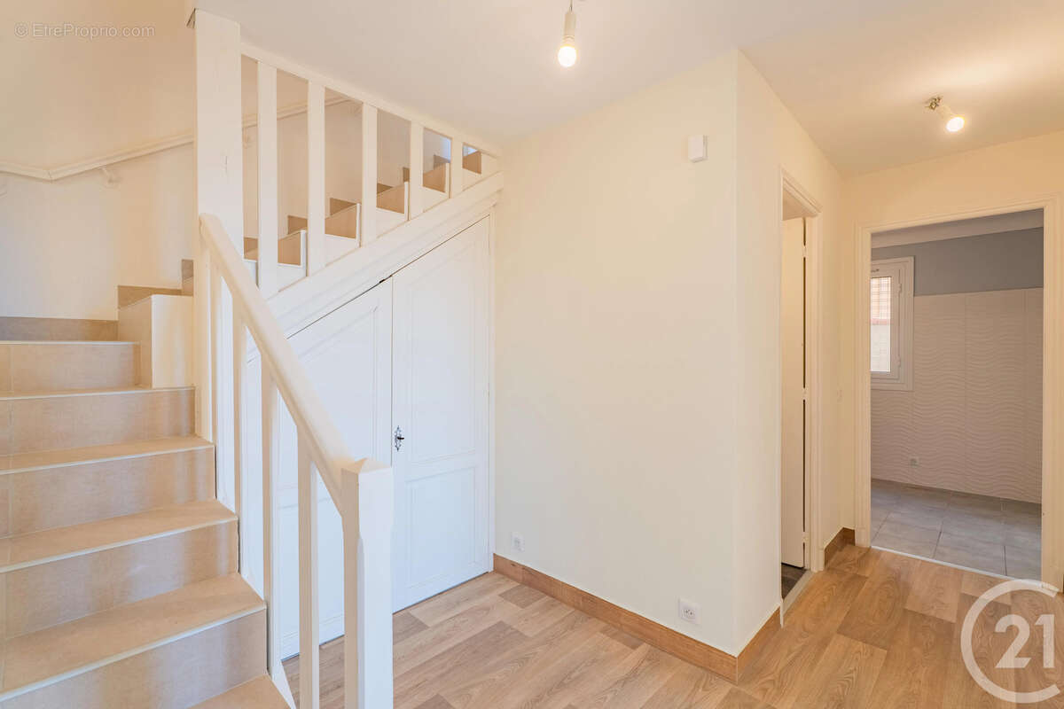 Maison à BEAUSOLEIL