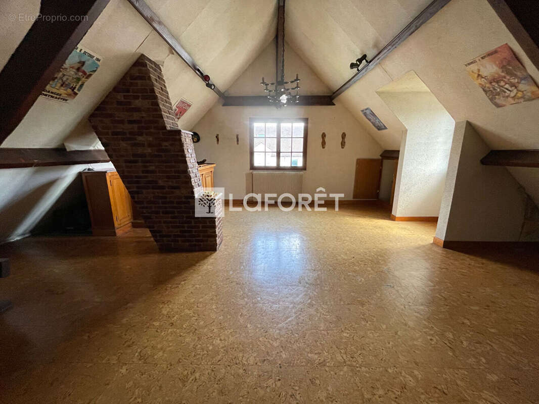 Maison à PONTAULT-COMBAULT