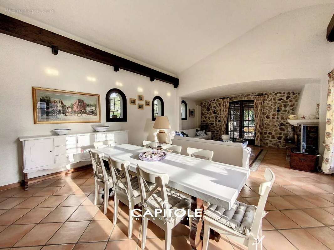 Maison à ANTIBES