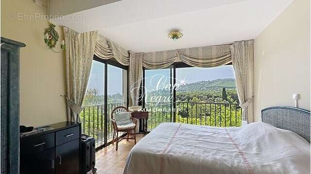 Maison à LE LAVANDOU