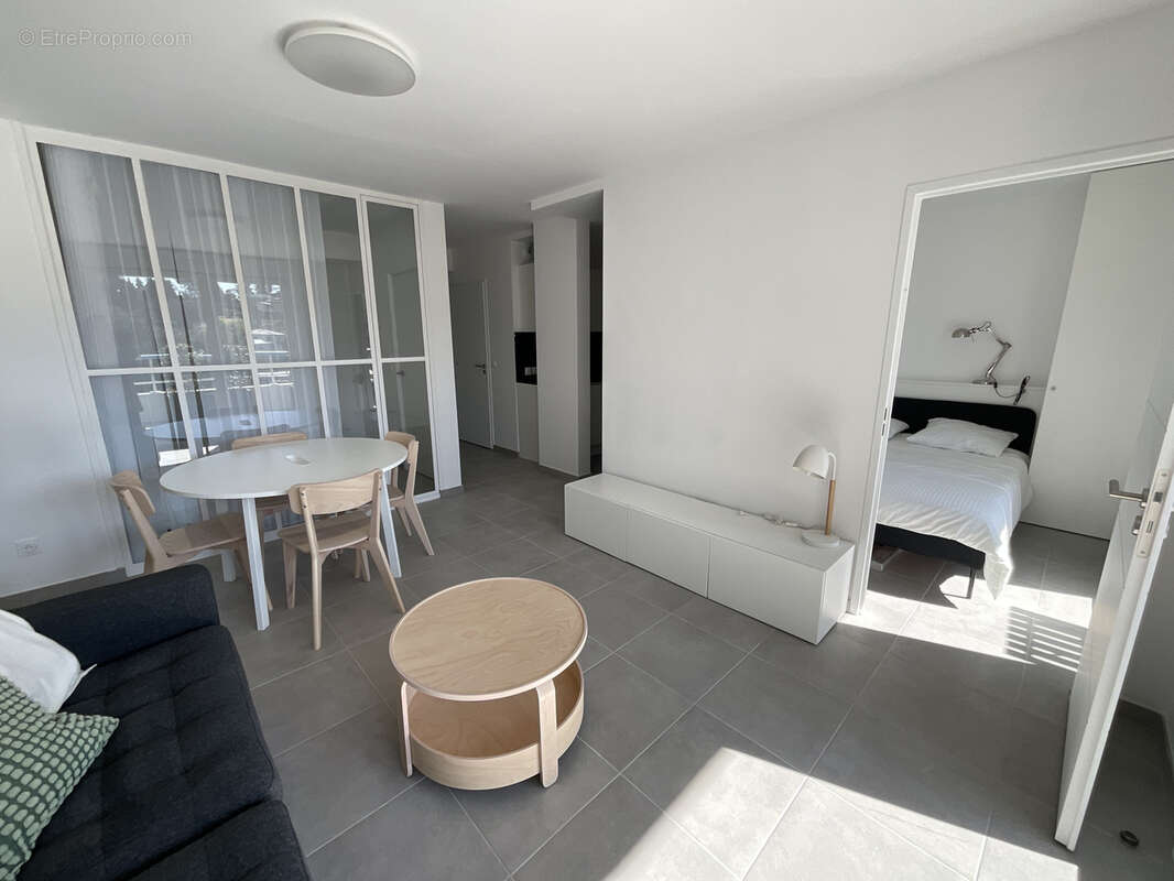 Appartement à CAGNES-SUR-MER