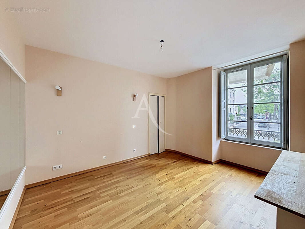 MaisonChateau Gontier Sur Mayenne 5 pièce(s) 180 m2 - photo 6