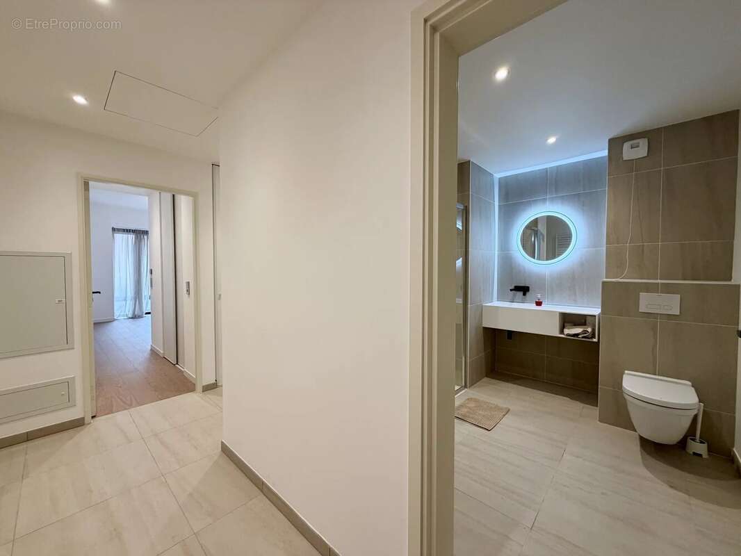 Appartement à BEAUSOLEIL