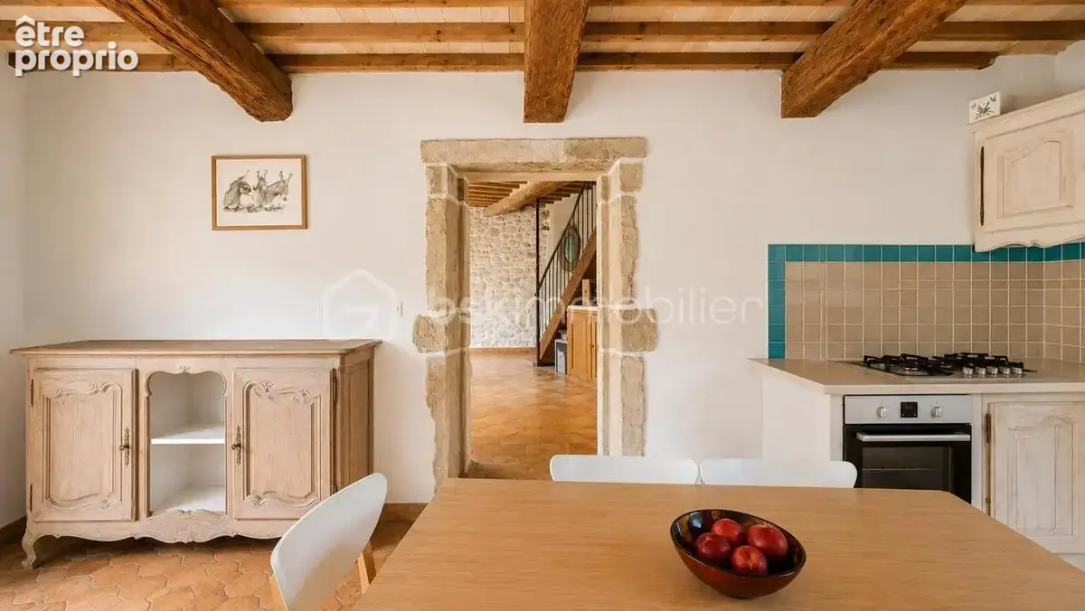 À 5 min de grignan - maison en pierre 104 m² – 3 chambres – cour intérieure - photo 7