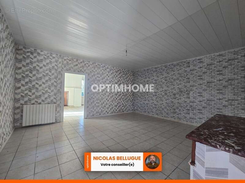 Maison de famille avec beaux volumes et grange attenante - photo 3