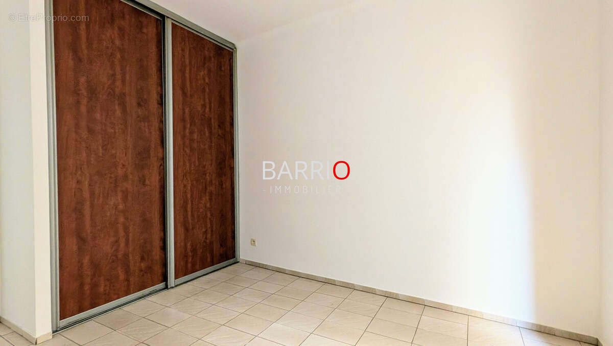 Appartement 80 m² à Palau-Del-Vidre  - photo 6
