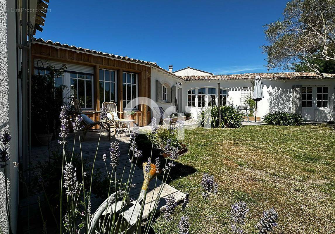 Maison à FOURAS