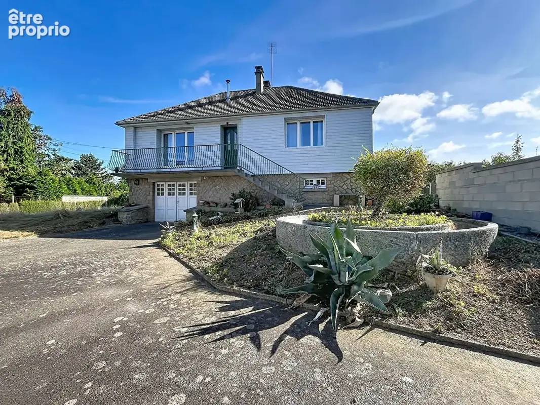 Photo Maison à Saint-Hilaire-Du-Harcouet au prix de 139 000€