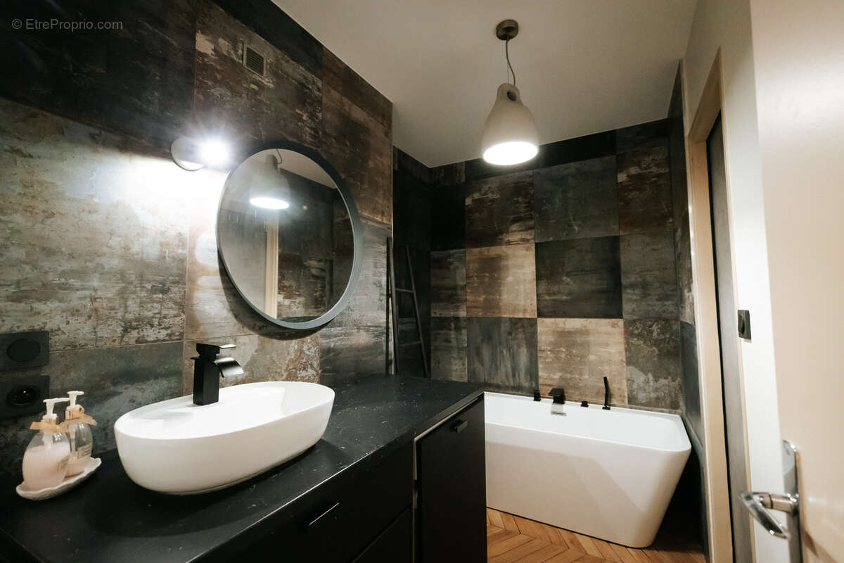 Appartement à AIX-LES-BAINS