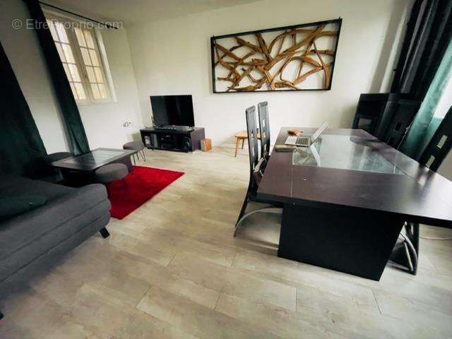 Maison à TOURVILLE-LA-RIVIERE