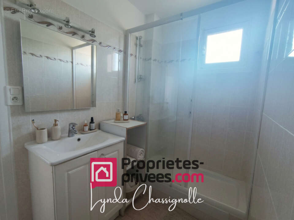 Appartement T4 à Riorges - 71m2 - vue dégagée - entièrement rénové - photo 9