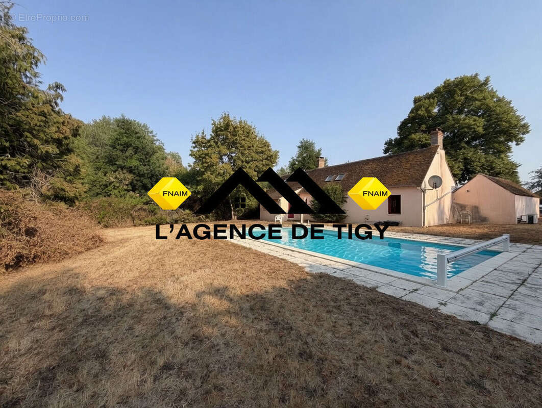 Longere  avec dependance et piscine a tigy - photo 15