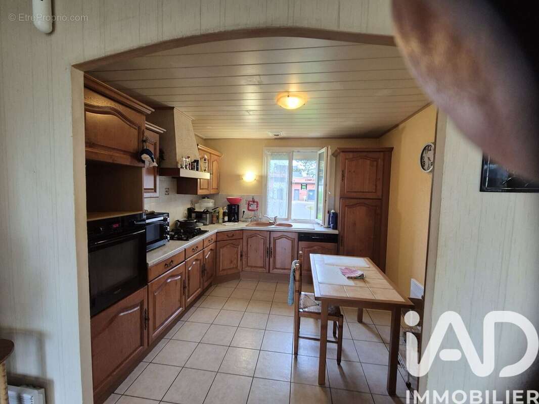 Photo 5 - Maison à MAEL-CARHAIX