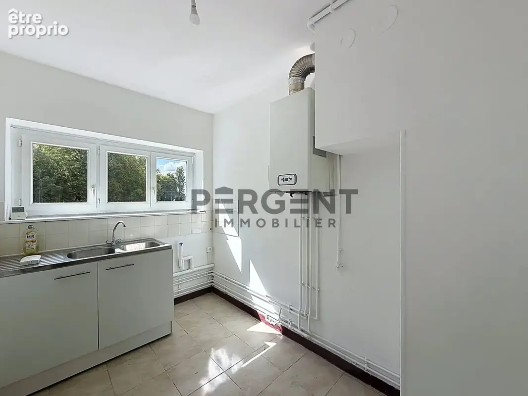 Appartement 2 pièces 46 m² à vendre à Charleville-Mezieres (08000) - photo 8