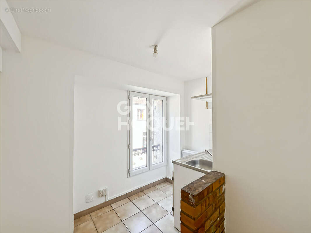 Appartement à FONTENAY-TRESIGNY