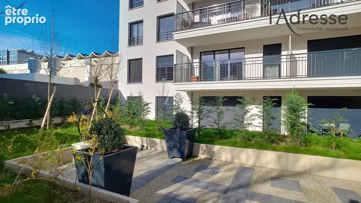 Appartement FRANCO SUISSE Suresnes (quartier Belvédère) 3 pièce(s) 61 m2 avec terrasse 8m² et parking boxé - photo 7
