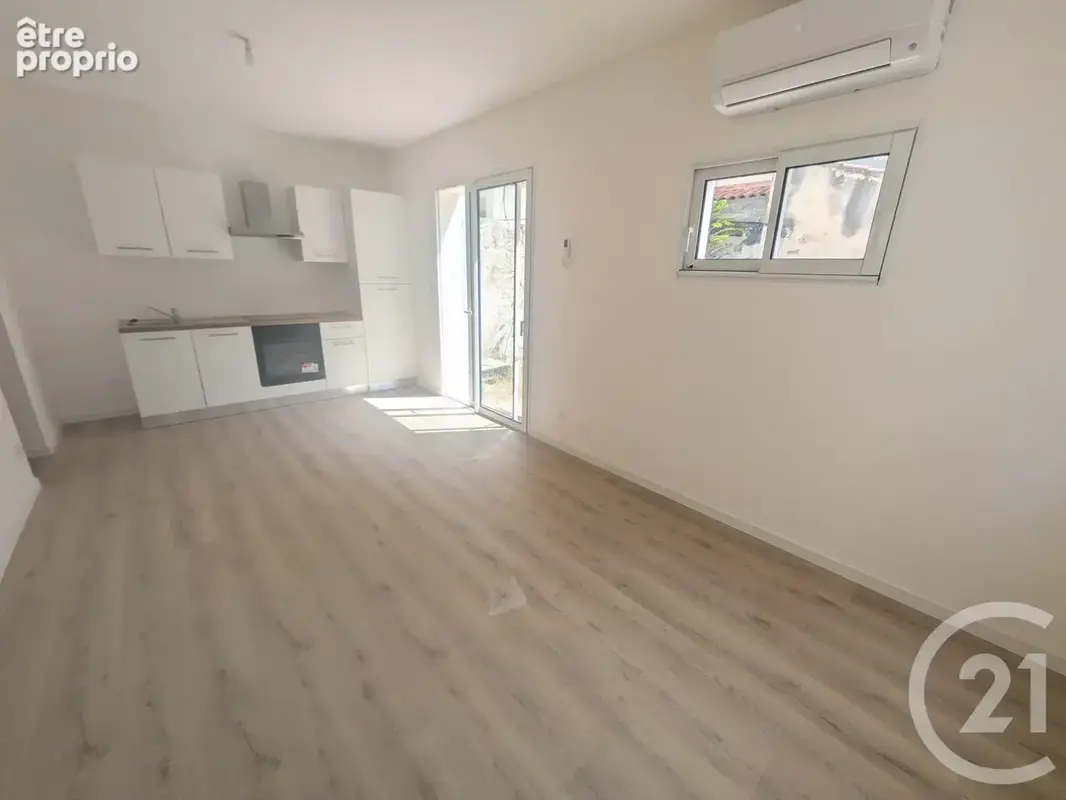 Appartement 2 pièces 40 m² à vendre à Toulon (83200) - photo 2