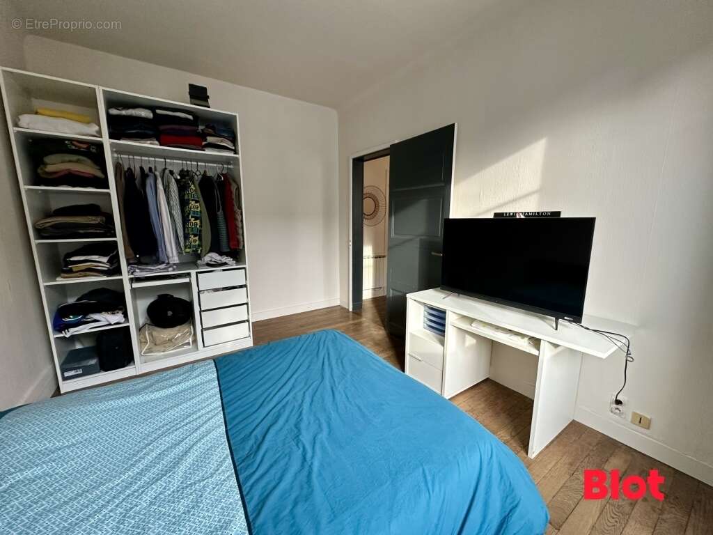 Appartement à MONTFORT-SUR-MEU