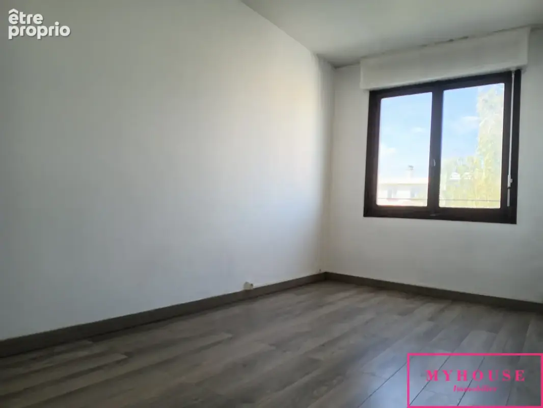 Appartement 4 pièces, trois chambres, 62 m2 - photo 4
