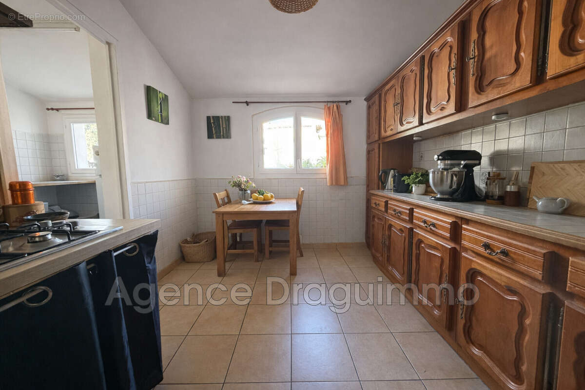 Appartement à DRAGUIGNAN