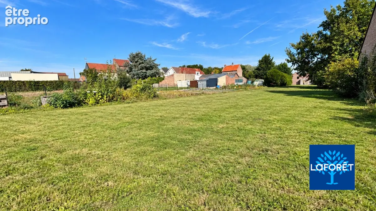 Terrain à bâtir de 487 m² à Saultain - photo 1