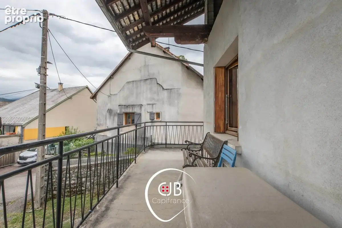 Cruet – Maison de vigneron 105 m² avec 135 m² de dépendances - photo 22
