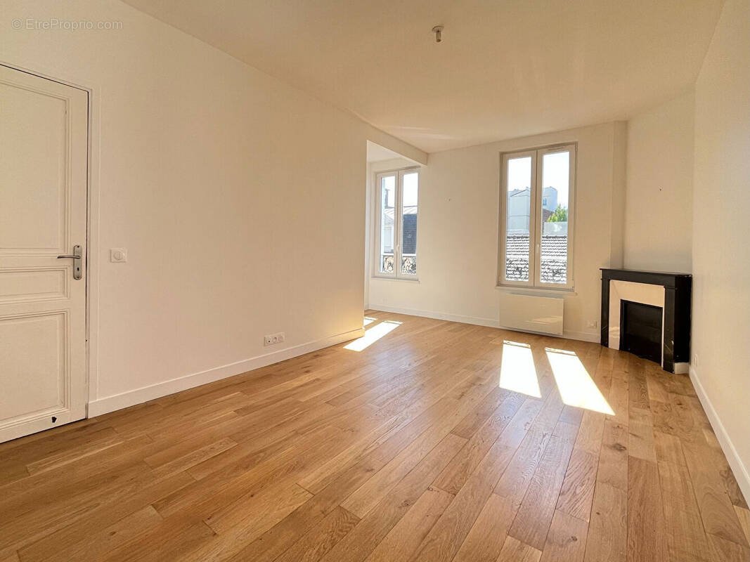 Appartement à ASNIERES-SUR-SEINE